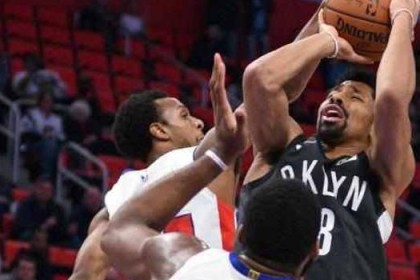  佛罗伦萨租借巴黎弃将成功，法国边锋首秀献绝杀  