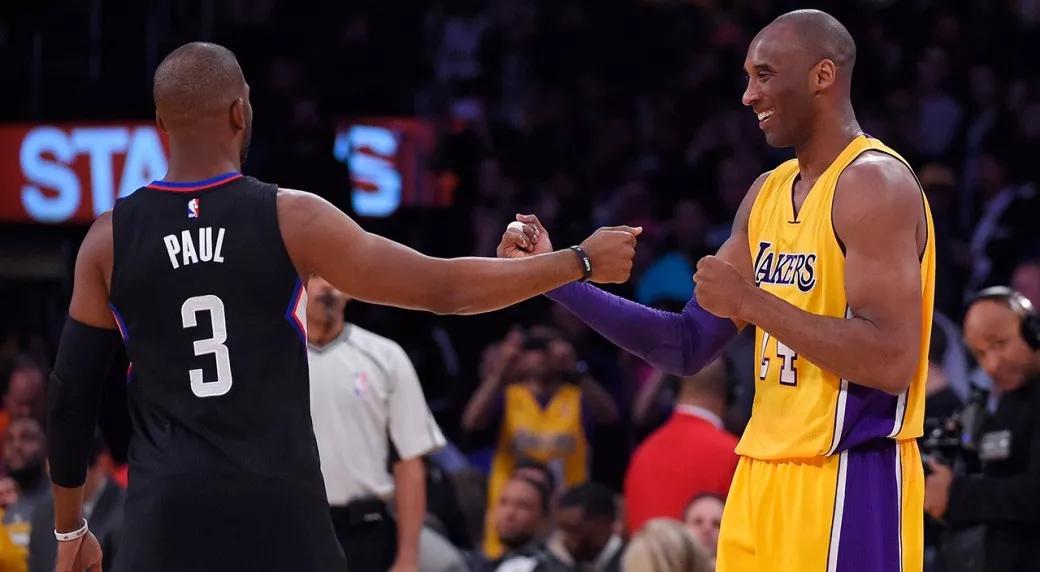  霍芬海姆锋线双星联手轰入四球  