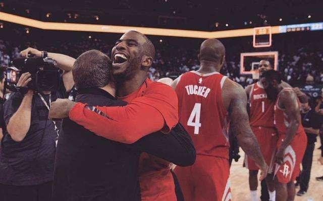  雷霆双少合砍八十五分擒老鹰  