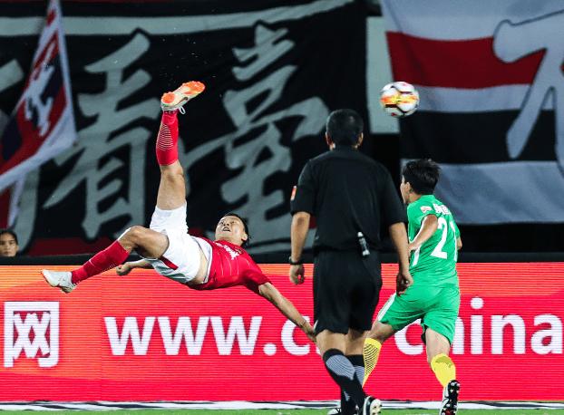  朗斯新援首秀破门上演完美开局  